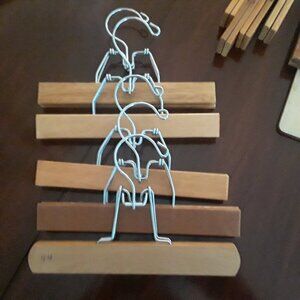 5 Vintage Clamp Style Wooden Slat Pant/Skirts Hangers. 9", (5 Hangers Total)